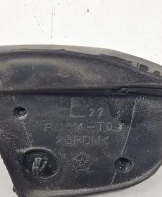 Chrysler Pacifica Sliding door rubber seal RU0MT03 RU0MS03