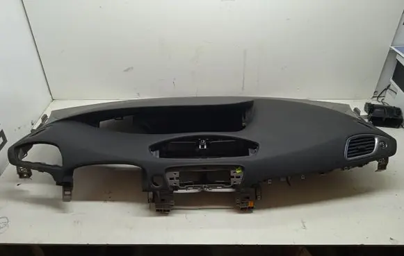 Renault Scenic III - Grand scenic III Dashboard 681000016R 1012176G03