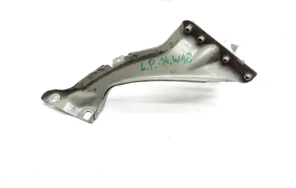 Audi A6 C7 Fender mounting bracket 4G0821135A