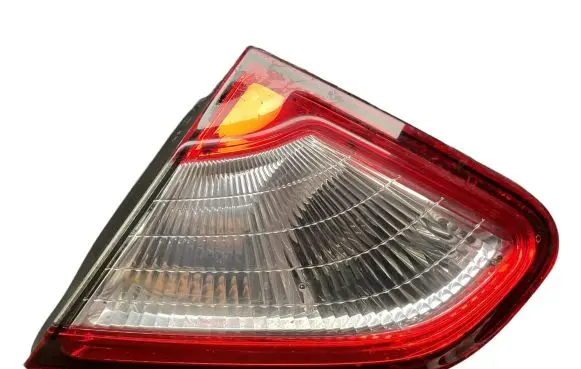 Nissan Qashqai Tailgate rear/tail lights 89503209 B26550BR01A