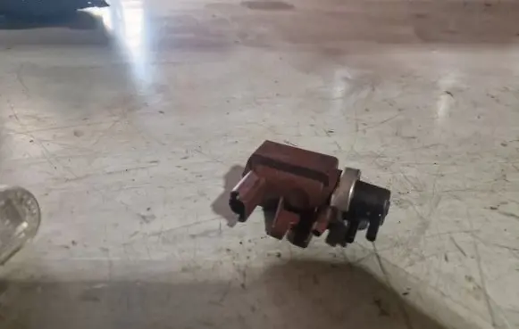 Ford Focus Turbo solenoid valve