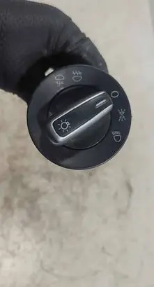 Volkswagen Cross Polo Light switch 6R0941531J