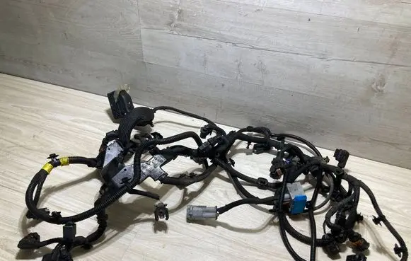 Engine installation wiring loom
