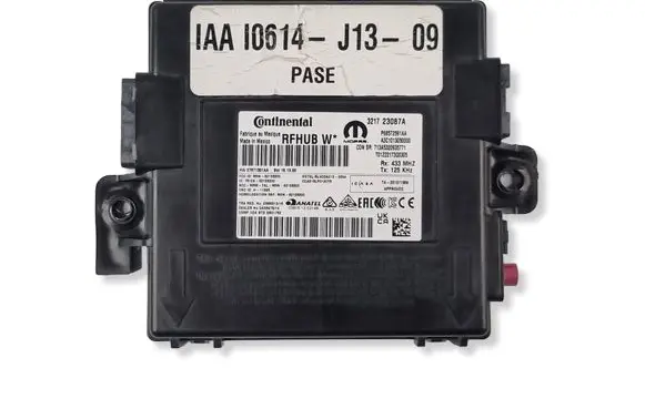 Dodge Durango III Keyless (KESSY) go control unit/module P68572591AA 68572591AA
