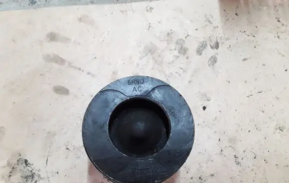 Citroen C6 Piston H268X