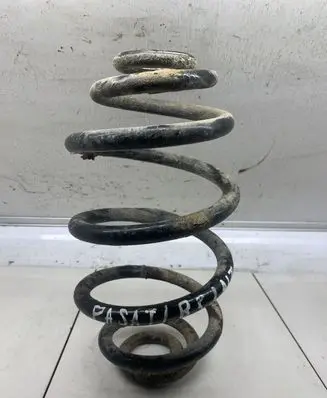 Volkswagen PASSAT B5 Rear coil spring