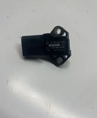 Volkswagen PASSAT B7 Air pressure sensor 0281002399 038906051B 100727T0404B