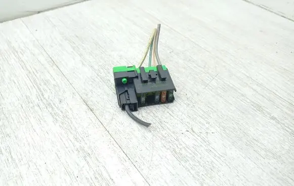 Peugeot 308 Fuse module 9652935680