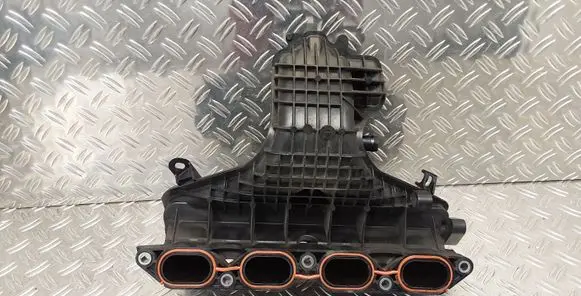 Toyota Prius+ (ZVW40) Intake manifold 171200T050