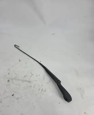 BMW 7 E38 Front wiper blade arm 