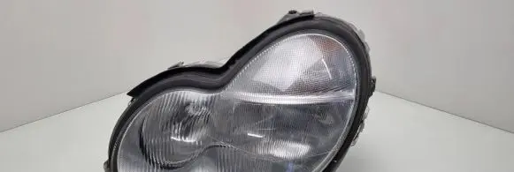Mercedes-Benz C W203 Headlight/headlamp A2038202359 1305102290
