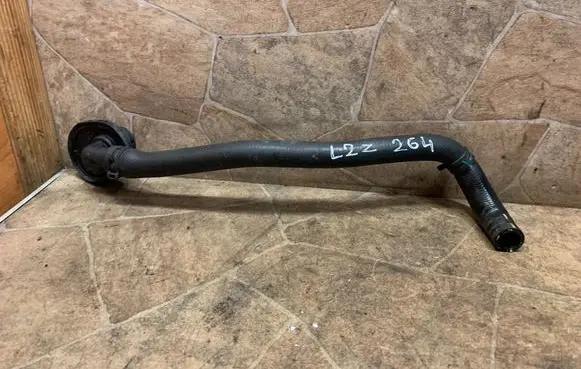 Mercedes-Benz C W204 Engine coolant pipe/hose A2048302296