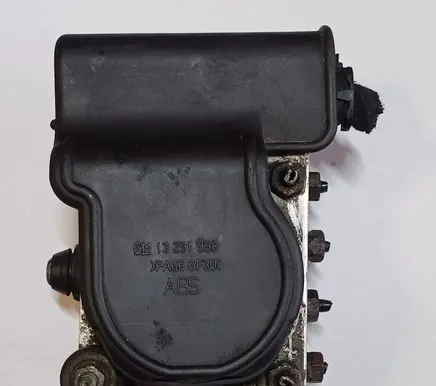 Opel Corsa D ABS Pump 0265232288 13282282 0265800796