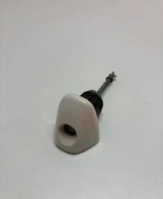 Toyota RAV 4 (XA40) Front door lock 