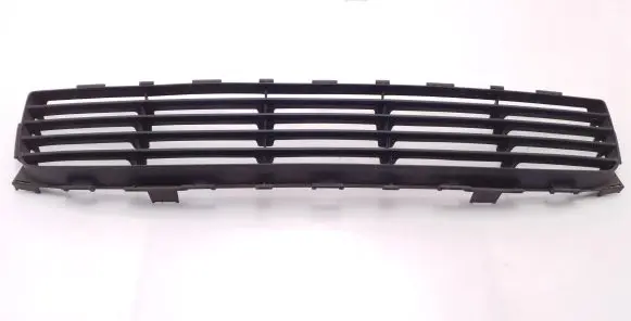Toyota Auris 150 Front bumper lower grill 5311202080