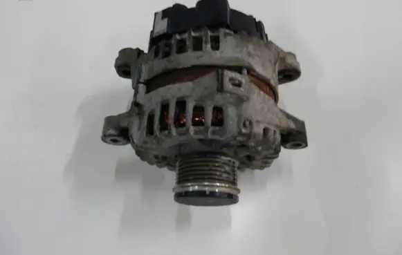 KIA Sorento Generator/alternator 373002G760OE