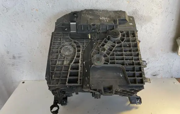 Renault Megane III Battery box tray 244289148R 460010R T06009A150