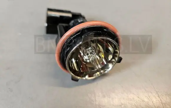 BMW X3 E83 Headlight/headlamp bulb 63126904048 6904048 9DX153746011
