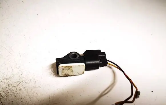 Volvo XC70 Airbag deployment crash/impact sensor 30712107