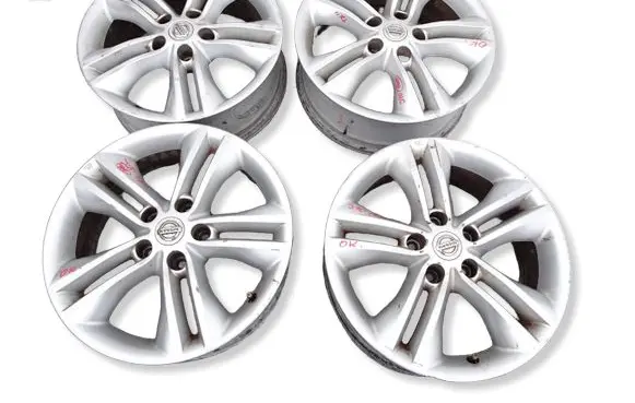 Nissan Qashqai R17 alloy rim QRBQ3N