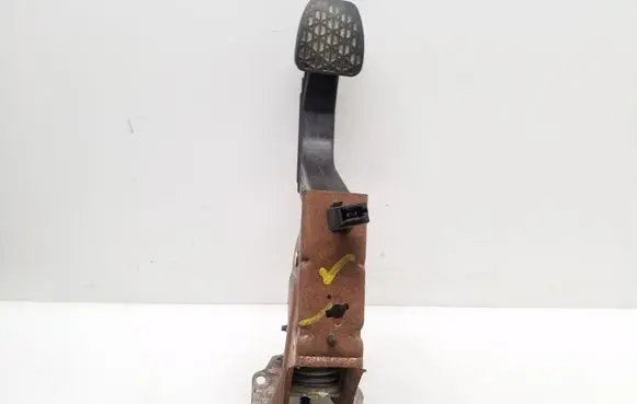 Clutch pedal