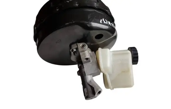 Mercedes-Benz GLK (X204) Brake booster A2044301130 A2044300002