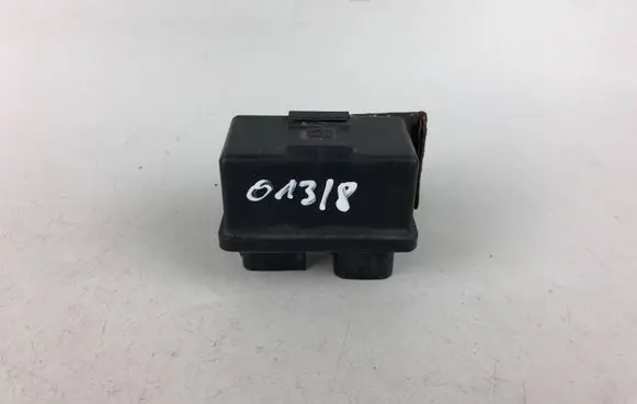 Subaru Outback Window wiper relay 86121AJ000