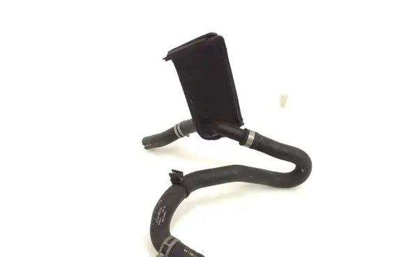 Volvo XC90 Engine coolant pipe/hose 31338297