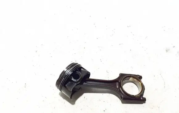 Volvo XC60 Piston with connecting rod 32213693