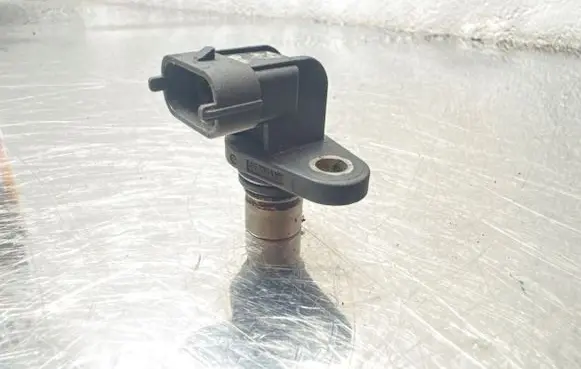Opel Astra H Camshaft position sensor 0232103021