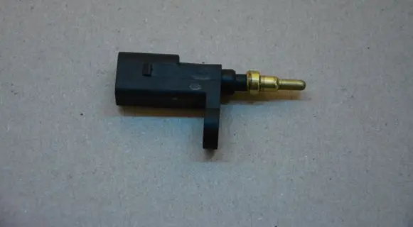 Volkswagen Sharan Coolant temperature sensor 03F919501B