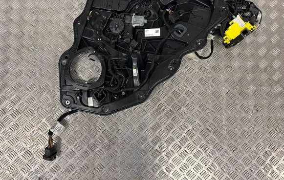 Alfa Romeo Stelvio Rear door window regulator with motor 50552810 1090053773