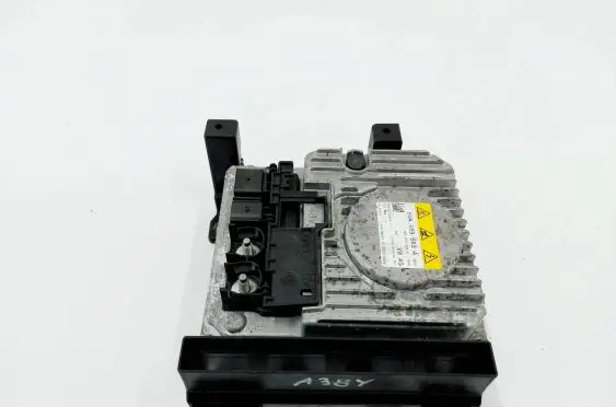 Audi A3 8Y Voltage converter inverter 5WA959633A