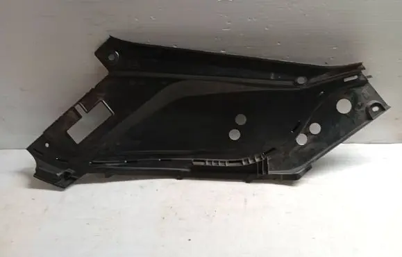 Volvo XC90 Radiator trim 31442734