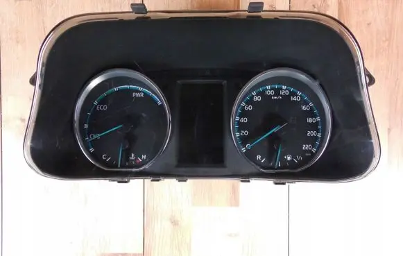 Toyota RAV 4 (XA40) Speedometer (instrument cluster) 8380042R60