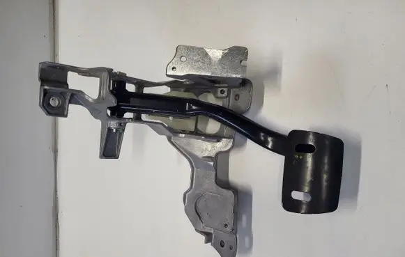 Audi A5 Brake pedal 8W1723117B