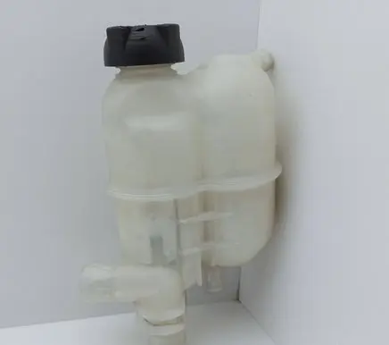 Smart ForTwo I Coolant expansion tank/reservoir 0005768V007