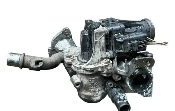 Ford C-MAX II EGR valve 9671187780 70215615 1200760183