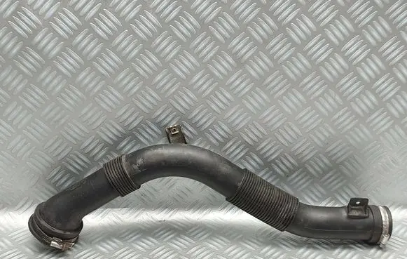 Opel Corsa D Air intake hose/pipe 55557413 467582339