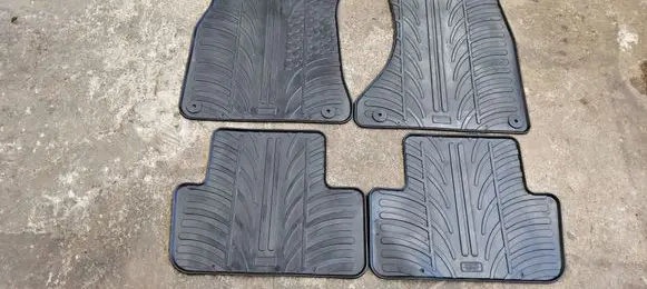 Audi A5 8T 8F Car floor mat set 