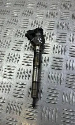 Skoda Superb B8 (3V) Fuel injector 04L130277AC