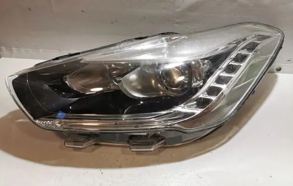 Citroen DS5 Headlight/headlamp 9806093480 980609348000