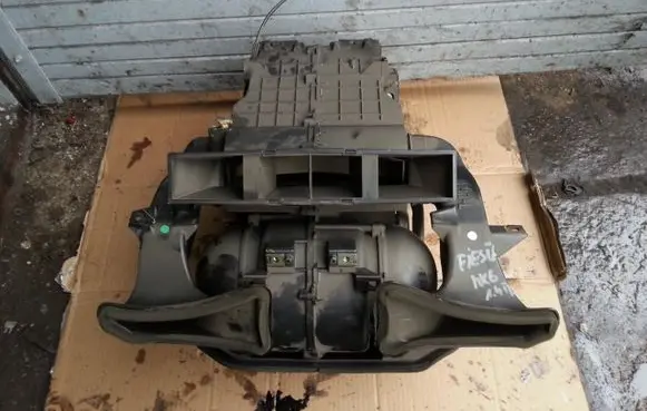Ford Fiesta Interior heater climate box assembly 
