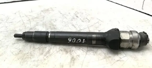 Ford Transit Fuel injector 6C1Q9K546AC 04J39106