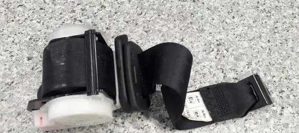 Mazda 2 Rear seatbelt T86236T