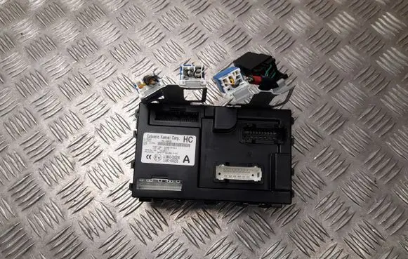 Nissan Note (E12) Comfort/convenience module 284B13VU1A