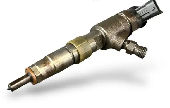 Ford Fiesta Fuel injector CV6Q9F593AA 0445110489