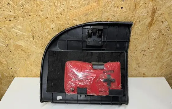 BMW 5 E60 E61 Trunk/boot trim cover 51477050368