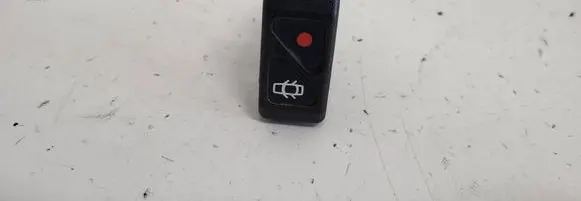 Renault Clio I Central locking switch button 