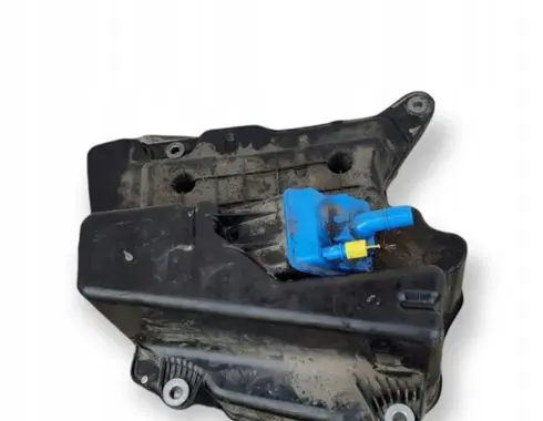 Audi A5 AdBlue liquid reservoir 8W0131878AM